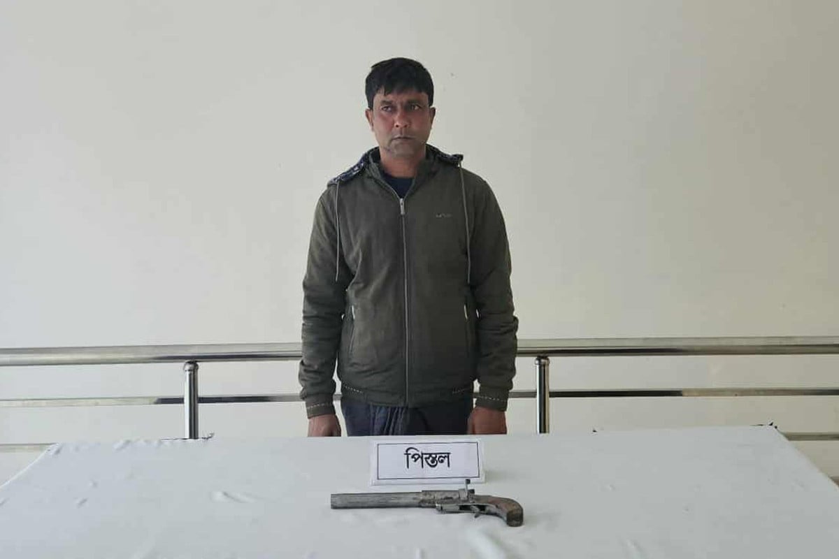 মেহেরপুরে অস্ত্রসহ যুবদল নেতা আটক