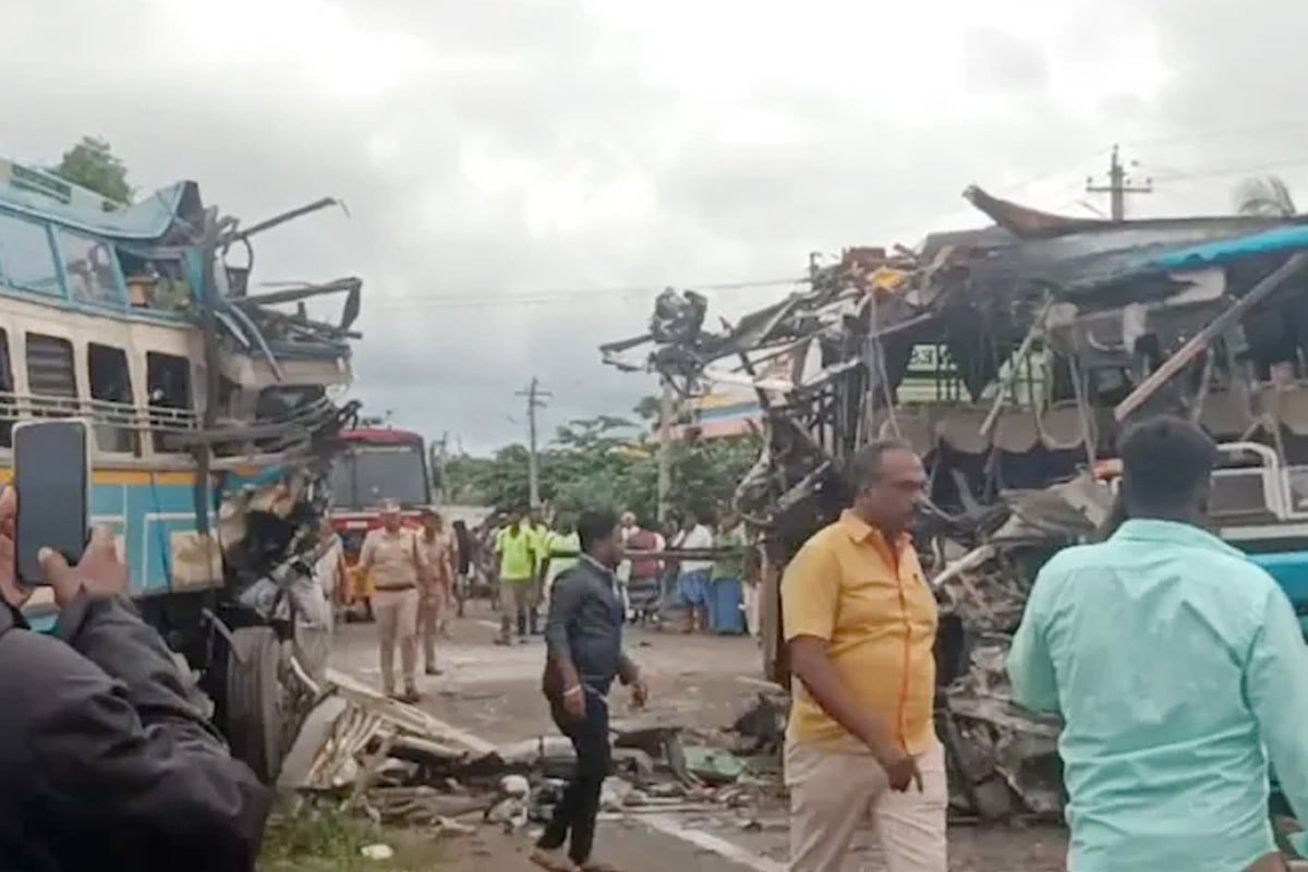 তামিলনাড়ুতে দুই বাসের মুখোমুখি সংঘর্ষে নিহত ৬, আহত ২৮