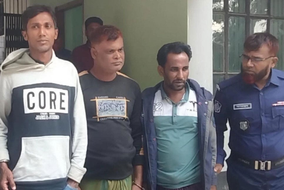 ঝিনাইদহে কিশোরী ধর্ষণের অভিযোগে গ্রেফতার ৩