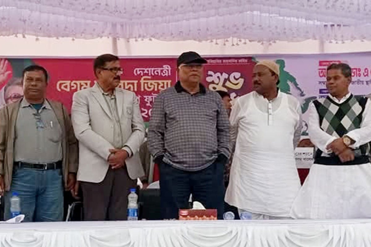 দিনাজপুরে বেগম খালেদা জিয়া গোল্ডকাপ ফুটবল টুর্নামেন্টের উদ্বোধন