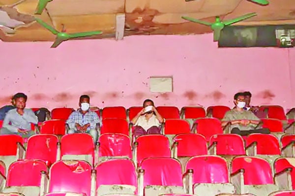 ছবি কেন চলে না