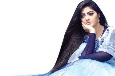 সালমার ‘বন্ধু কী মন্ত্রণা জানে রে’