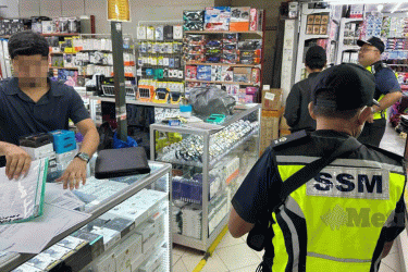 কুয়ালালামপুরে অভিযানে বাংলাদেশিসহ আটক ১২৪ অভিবাসী