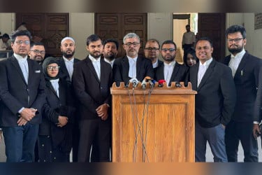 অ্যাডহক কমিটি বাতিল করে বার কাউন্সিলে নির্বাচন চায় এনসিপির আইনজীবীরা