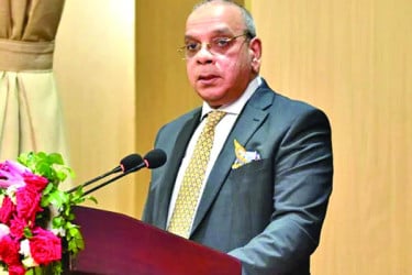 ডিজিটাল পরিবর্তন মোকাবিলায় প্রস্তুত হতে হবে