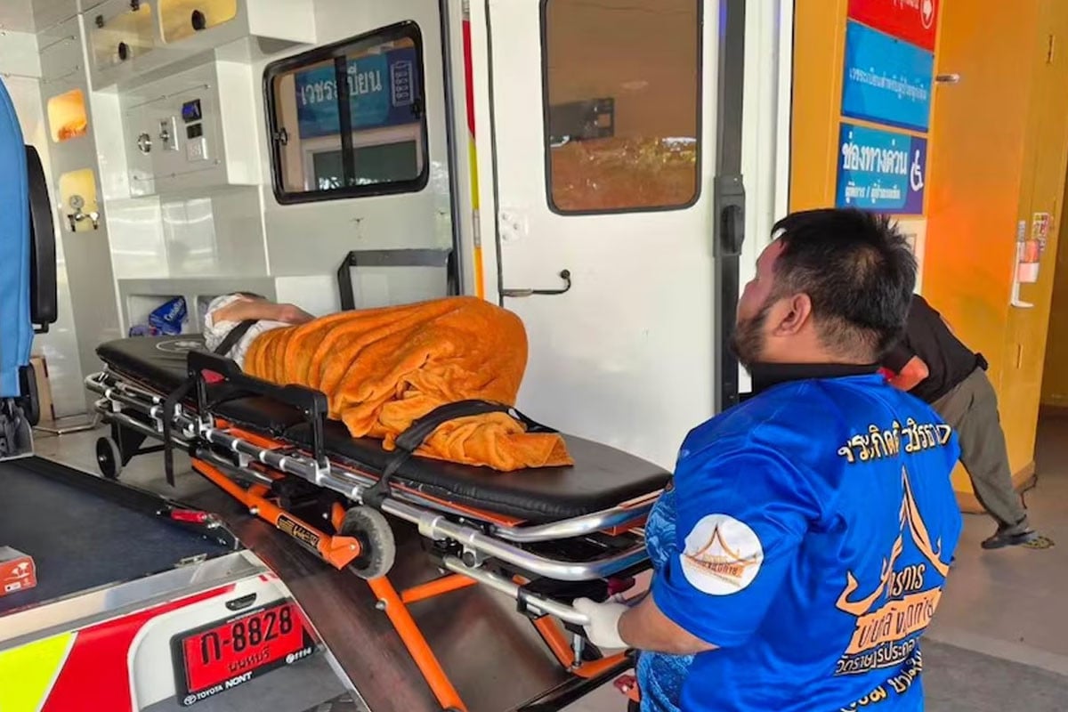 মৃত ভেবে কফিনে, চার ঘণ্টা পর জীবিত প্রমাণ