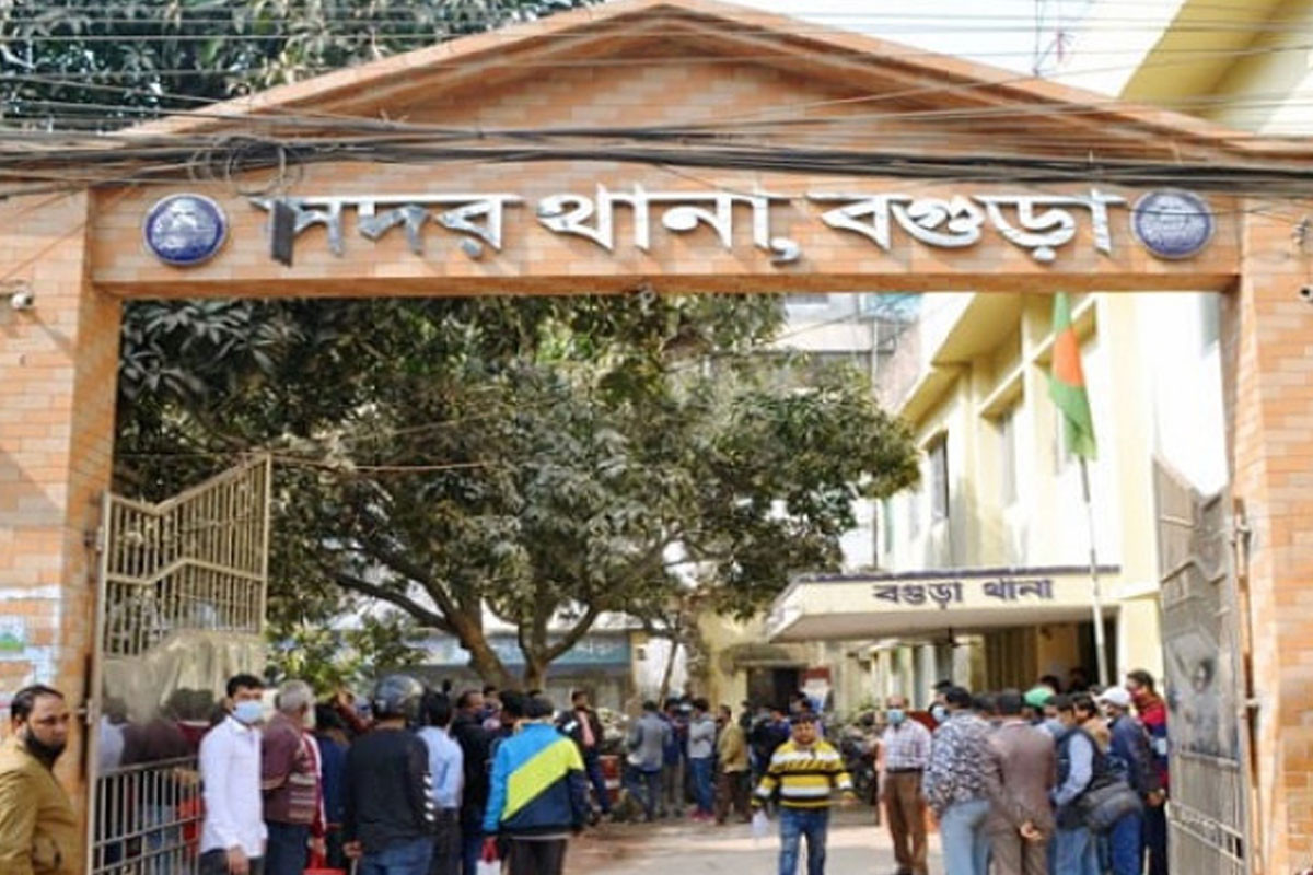 বগুড়ায় হানিট্র্যাপে কৃষি কর্মকর্তা, জড়িতদের বিরুদ্ধে চার্জশিট