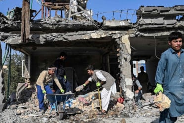 আফগানিস্তানে বোমা হামলা পাকিস্তানের, শিশুসহ নিহত ১০