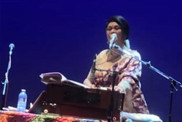 কানাডার টরন্টোতে রেজওয়ানা চৌধুরী বন্যার সংগীত সন্ধ্যা