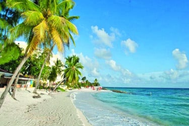 রাতযাপনের সুযোগ মিলবে সেন্ট মার্টিনে