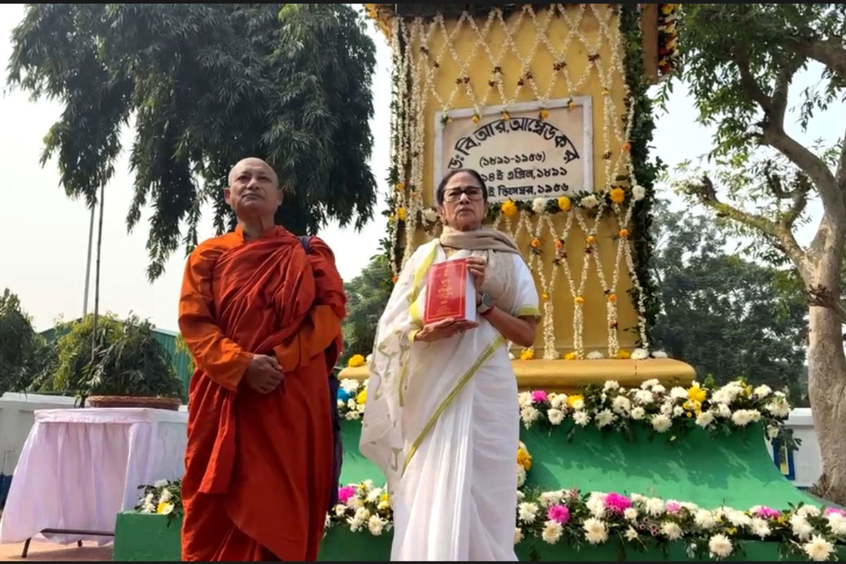 ২০২৯ এর আগেও কেন্দ্রের বিজেপি সরকার পড়ে যেতে পারে: মমতা