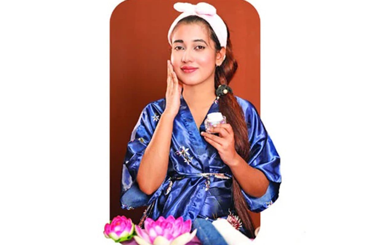 ঘরোয়া নাইট ক্রিম