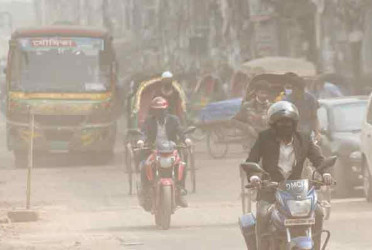 ভয়াবহ বায়ুদূষণের কবলে দিল্লি, ঢাকার বাতাস কেমন?