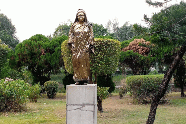 আঁধার কেটে আলো ফুটছে বেগম রোকেয়া স্মৃতিকেন্দ্রে