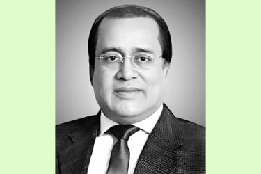 বিশ্বাস-অবিশ্বাসের দোলাচল