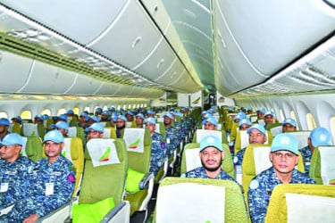 জাতিসংঘ শান্তিরক্ষা মিশন ইউনিফিলে অংশ নিতে বিমানবন্দর ত্যাগ