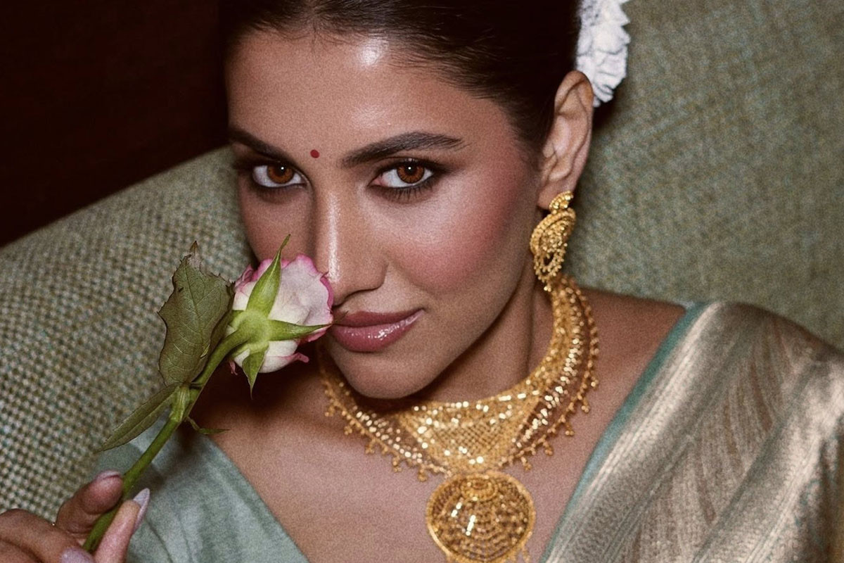 আমি বোকা মেয়ে নই: রুক্মিণী