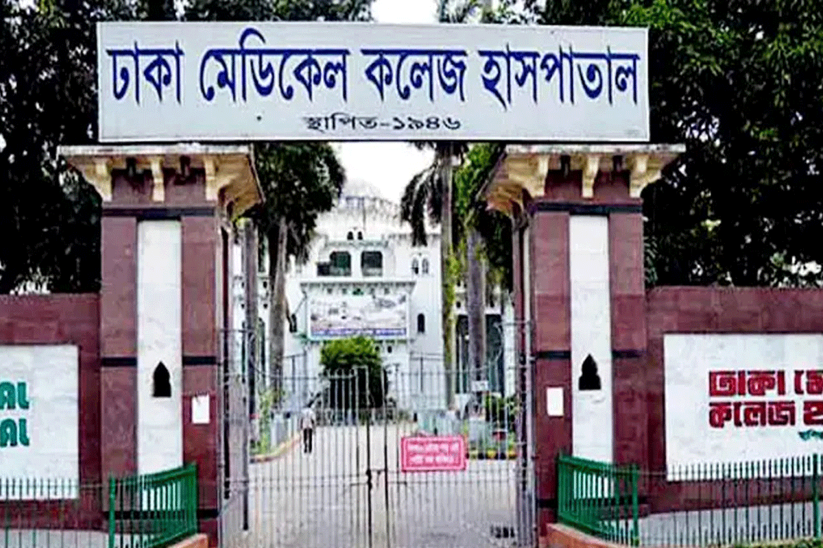 রাজধানীতে ছুরিকাঘাতে ২ শিক্ষার্থী আহত