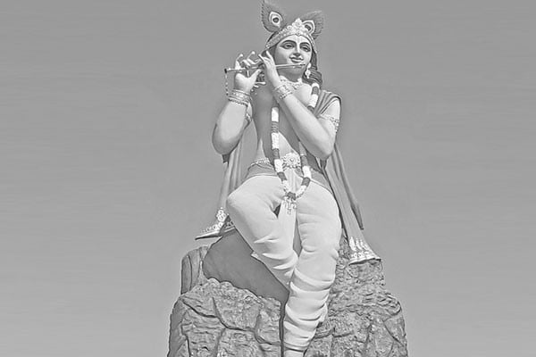 সর্ববৃহৎ শ্রীকৃষ্ণের বিগ্রহ গাইবান্ধায়