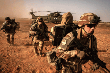 ফ্রান্সে স্বেচ্ছায় সামরিক বাহিনীতে কাজ করতে চান তিন-চতুর্থাংশ মানুষ