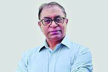 ডা. মিলন শহীদ হলে আন্দোলন নতুন মোড় নেয়