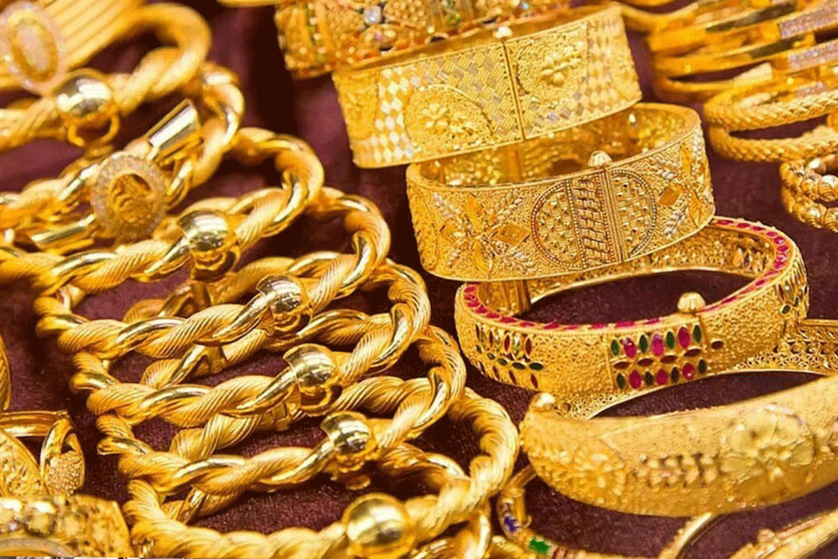 দেশের বাজারে যে দামে বিক্রি হচ্ছে স্বর্ণ