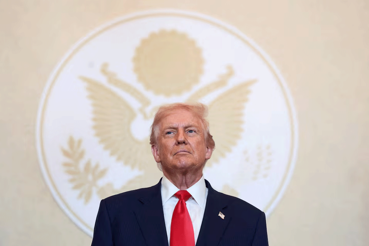 তৃতীয় বিশ্বের দেশ থেকে অভিবাসী নেওয়া স্থায়ীভাবে স্থগিত করছে যুক্তরাষ্ট্র