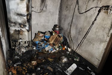 কেরানীগঞ্জে তালাবদ্ধ ঘরে আগুনে পুড়ে নারীর মৃত্যু