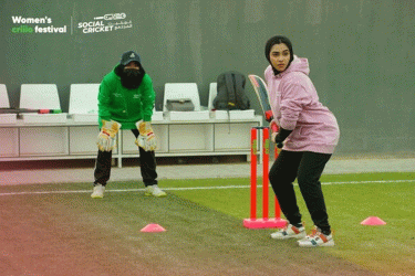 প্রথমবার নারী ক্রিকেট টুর্নামেন্ট আয়োজন করবে সৌদি আরব