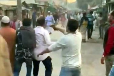 আগ্নেয়াস্ত্র হাতে ভাইরাল যুবকের পরিচয় মিলল