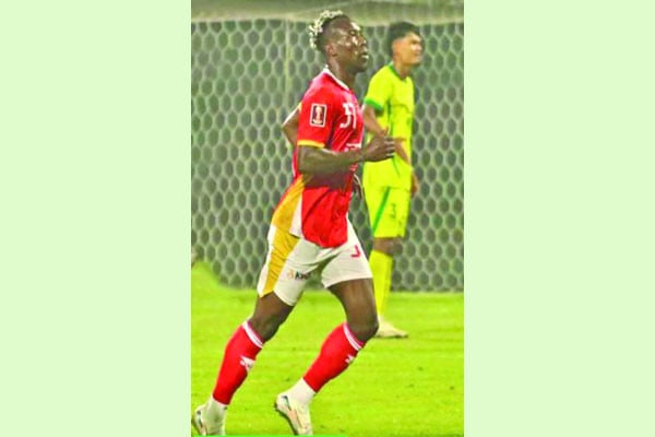 শীর্ষে উঠল কিংস নিচে নামল মোহামেডান