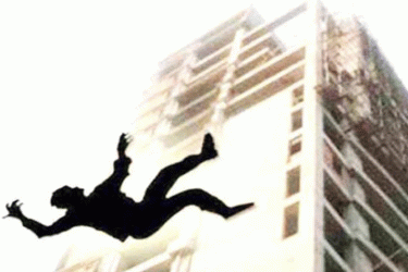 মেহেরপুরে বাড়ির ছাদ থেকে পড়ে মোটরসাইকেল মেকানিকের মৃত্যু