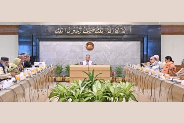 উপদেষ্টা পরিষদের বিশেষ সভায় খালেদা জিয়ার জন্য দোয়া