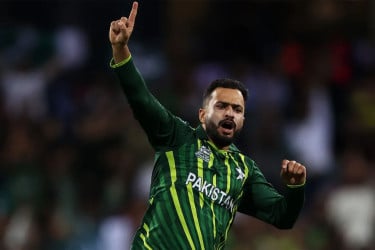 বিপিএলে নাম লেখালেন নওয়াজ