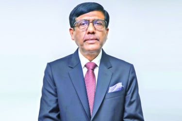 সাউথইস্ট ব্যাংকের ব্যবস্থাপনা পরিচালক খালিদ মাহমুদ খান