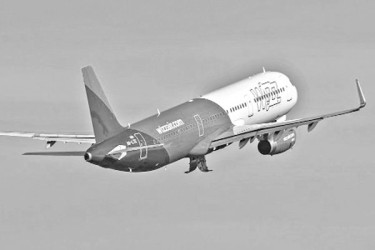 বিশ্বজুড়ে ৬ হাজার ফ্লাইট বিঘ্নিত হওয়ার আশঙ্কা