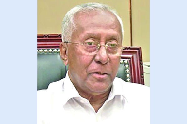 এক ভোটকক্ষে দুটি গোপন বুথ