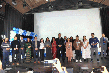 প্যারিসে কৃতি শিক্ষার্থীদের সংবর্ধনা দিল বিসিএফ