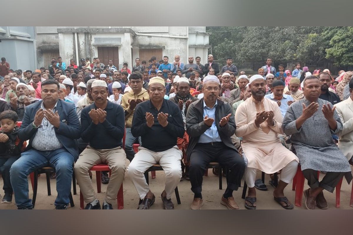 বেগম খালেদা জিয়ার সুস্থতা কামনায় শার্শায় দোয়া মাহফিল