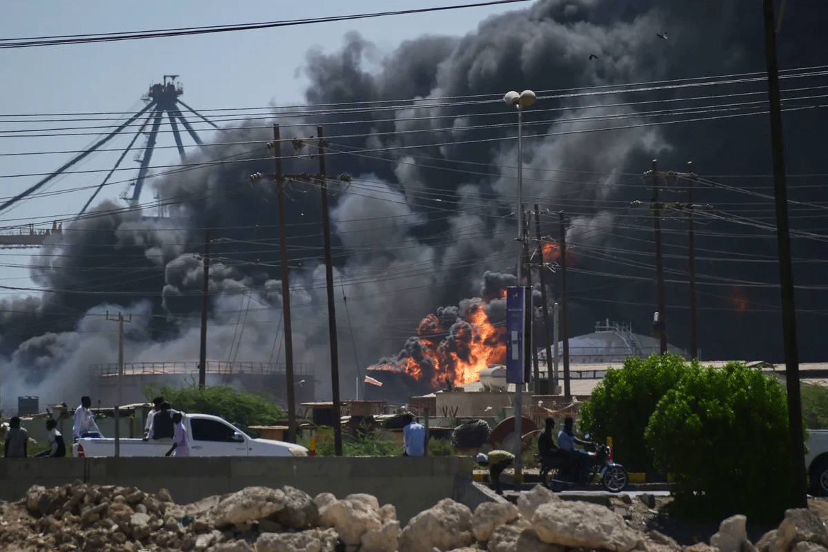 সুদানে সংঘাতের জেরে একদিনে পালালো ১৬০০ নাগরিক
