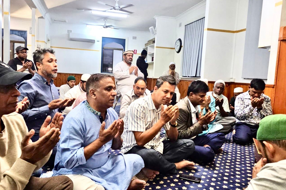 খালেদা জিয়ার রোগমুক্তি কামনায় অস্ট্রেলিয়ায় দোয়া মাহফিল