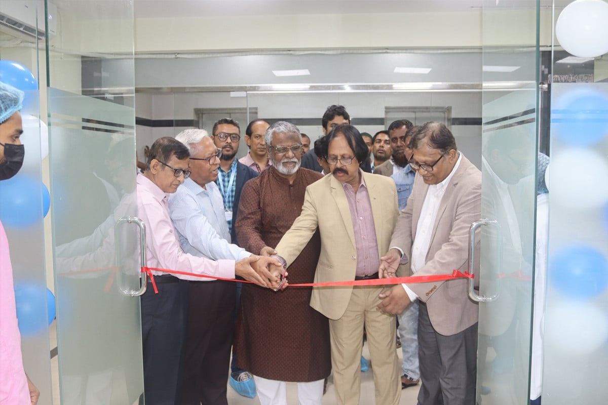 হেলথ অ্যান্ড হোপ হাসপাতালে স্বল্পমূল্যে মানসম্পন্ন ক্যানসার কেমোথেরাপি