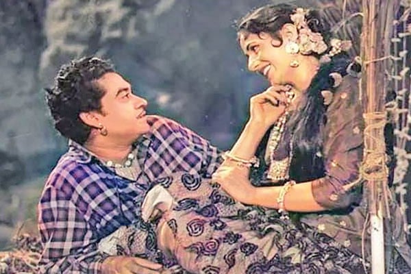 মধুকে কেন বিয়ে কিশোরের?