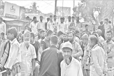 সারসংকট, মহাসড়ক অবরোধ কৃষকদের