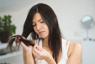 শীতের আগে কীভাবে চুলের যত্ন নেবেন?