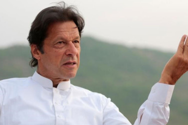 ইমরান খান বেঁচে আছেন, তবে…