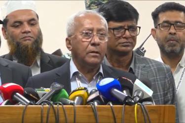 ‘তারেক রহমান এখনো ভোটার হননি, ইসি চাইলে ভোটার হতে পারবেন’