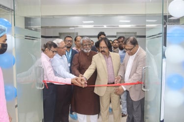 হেলথ অ্যান্ড হোপ হাসপাতালে স্বল্পমূল্যে মানসম্পন্ন ক্যানসার কেমোথেরাপি