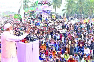 চোরাগলিতে হাঁটার চিন্তা করলে আরেকটা ৫ আগস্ট হবে