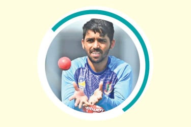 সিডনি গ্রেড ক্রিকেটে মুুমিনুল